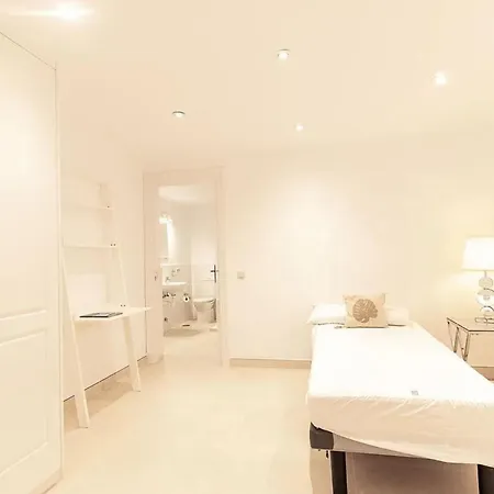 Apartment Spacious With Private Pool And Parking In Mykonos *