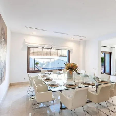 Spacious With Private Pool And Parking In Mykonos Apartment Mykonos Town